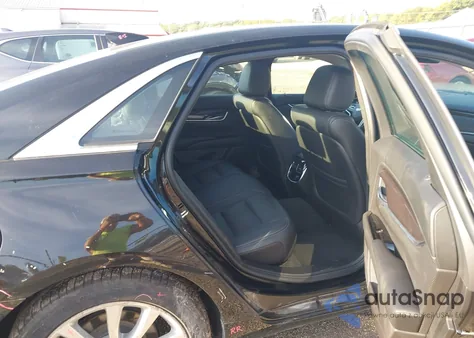 2017 Cadillac Xts Luxury from USA, damaged, VIN 2G61N5S32H9136094